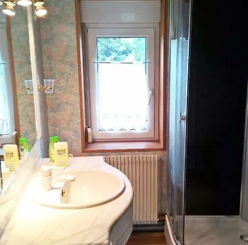 Bed & Breakfast Le Point Du Jour 3*